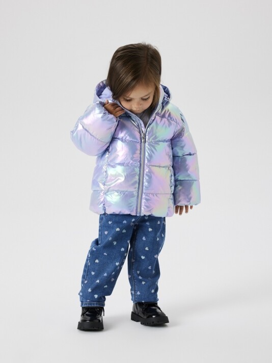 Name it %lookbooks.TITEL%