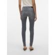 Vero Moda  Dames broek strak denim Direct leverbaar uit de webshop van www.lots-of-fashion.nl/