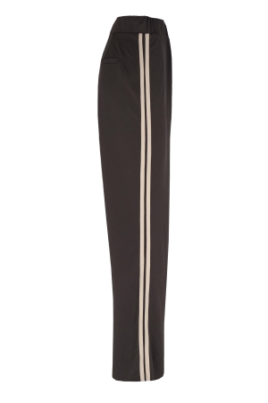 Elvira Casuals E4 25-011 Bruin donker