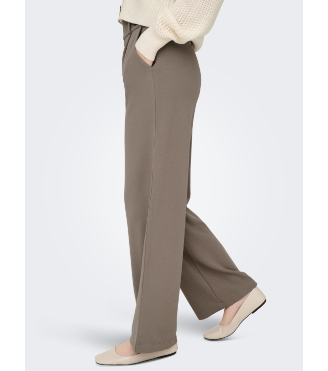 Jacqueline de Yong 15208430 Bruin licht lever