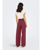 Jacqueline de Yong 15221238 Rood bordo