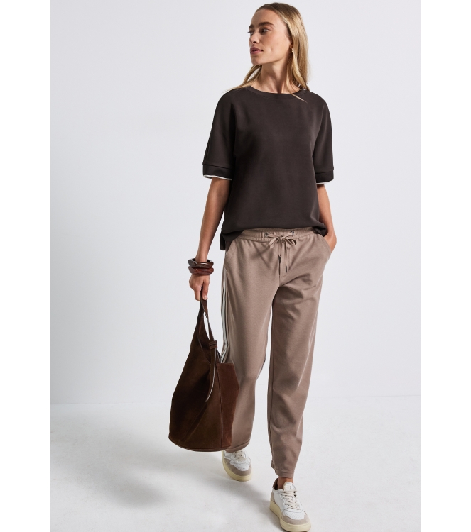 Street One 323881 Bruin midden