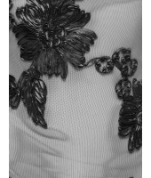 Jacqueline de Yong 15379869 Zwart
