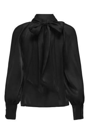 Jacqueline de Yong 15335455 Zwart