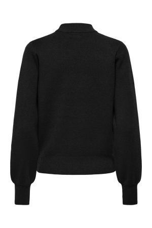 Jacqueline de Yong 15330579 Zwart