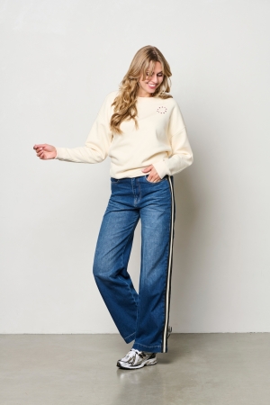 &co SW129 Ecru off white