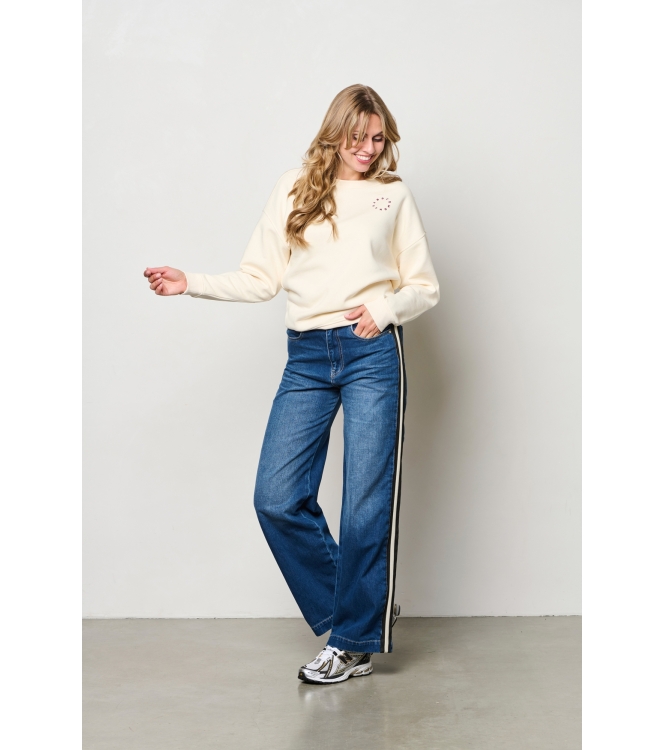 &co SW129 Ecru off white