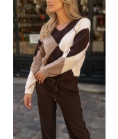 Elvira Casuals E4 26--006 Bruin donker