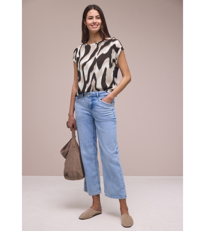 Street One 346552 Bruin midden