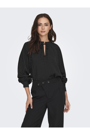 Jacqueline de Yong 15335032 Zwart