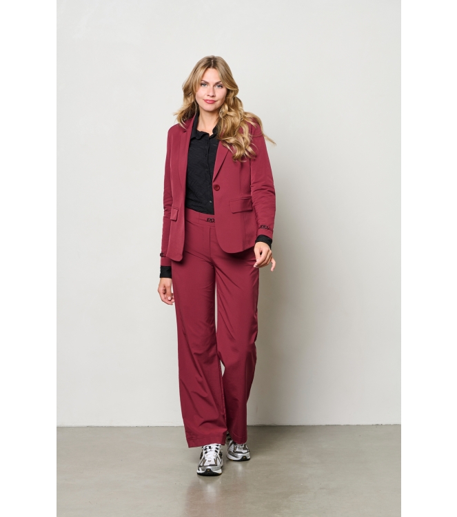 &co BZ173 Rood bordo